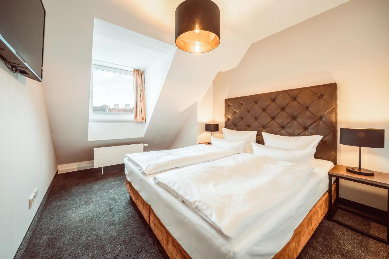 Familienapartment Am Neumarkt Lll Дрезден Экстерьер фото