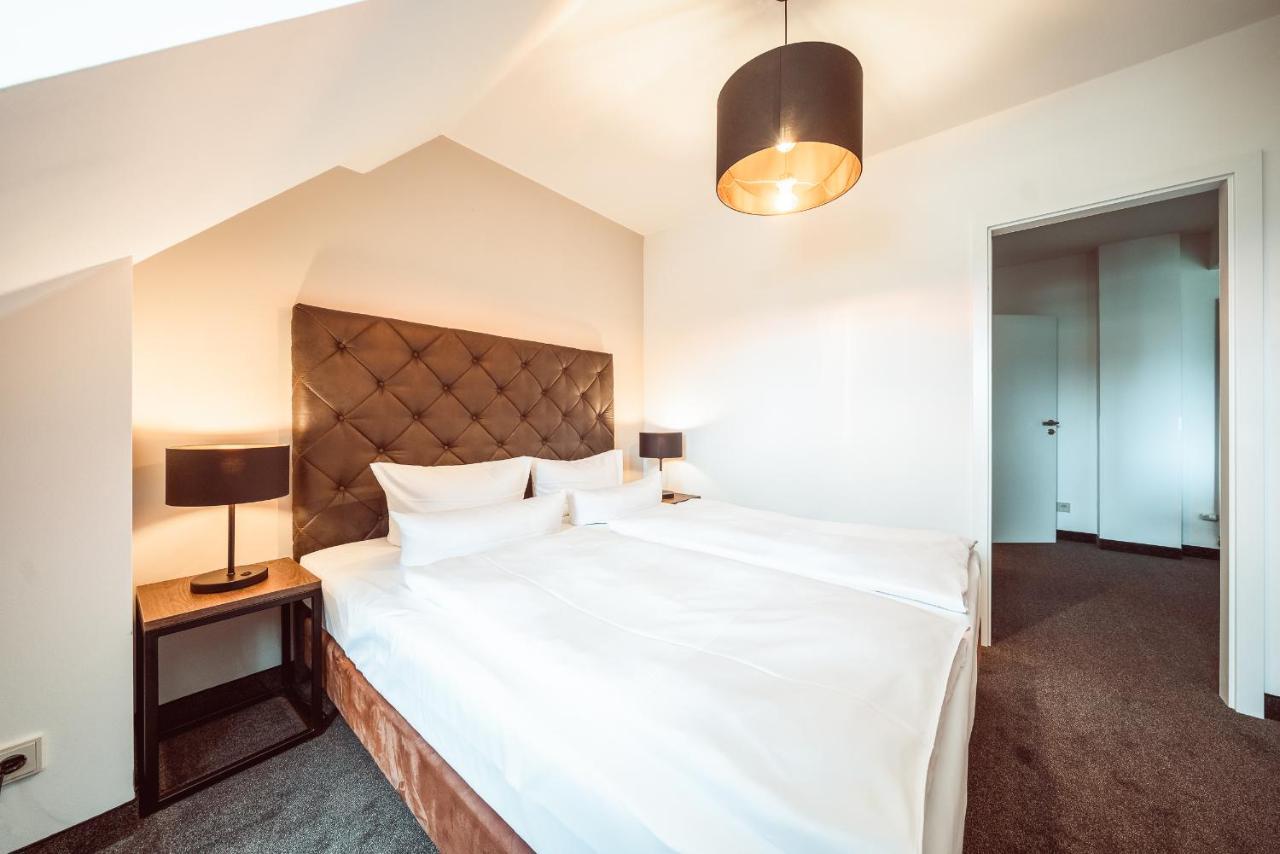 Familienapartment Am Neumarkt Lll Дрезден Экстерьер фото
